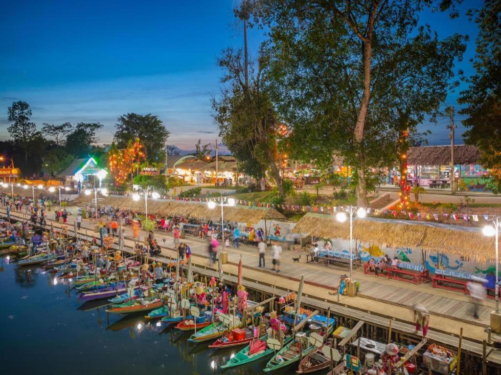 Tanaphat Hatyai Hotel Hat Yai Exteriör bild